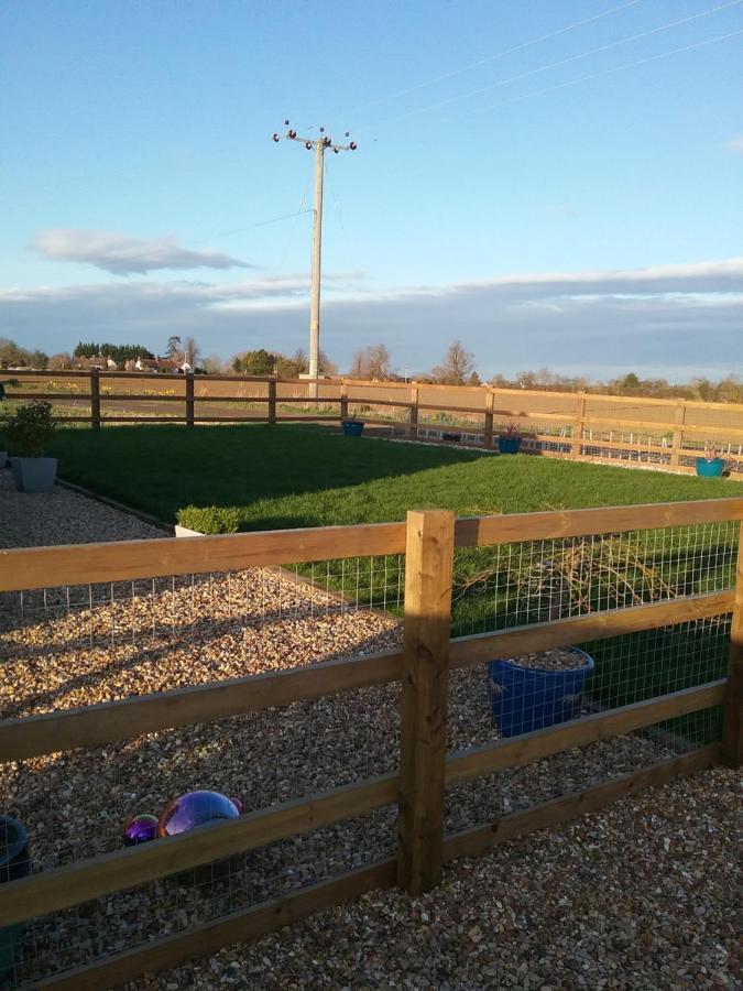Heated Supersize Glamping Pod With Ensuite Bathroom, Wilburton, Nr Ely, Cambs Екстериор снимка